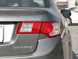 2009款2.4L TYPE-S 尾灯