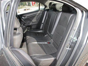 2009款2.4L TYPE-S 后排座椅