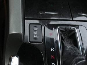 2009款2.4L TYPE-S 中控区