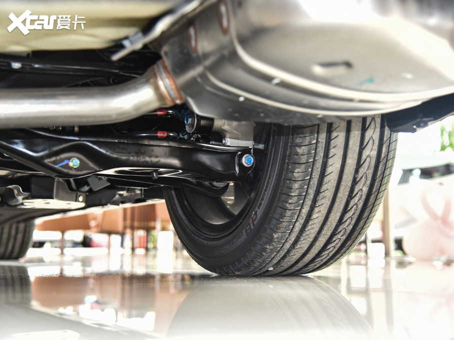 2022��Ӣ�����J����� �J����� 2.0L ���а�