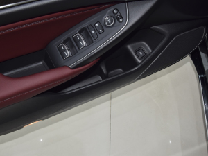 2022J(dng) 2.0L Խ g