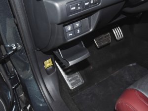 2022J(dng) 2.0L Խ g