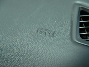 2022J(dng) 2.0L Խ g