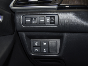 2022J 2.0L а п؅^(q)