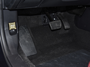 2022J 2.0L а п؅^(q)