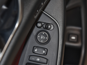 2022J 2.0L а п؅^(q)