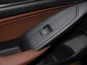 2022J(dng) 2.0L Ű ܇ƅ^(q)