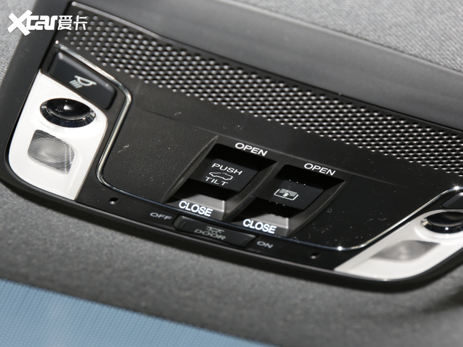 2022XR-V 220TURBO CVTʯ