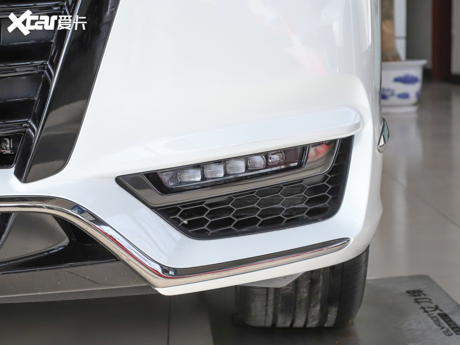 2022 2.0L e:HEV A