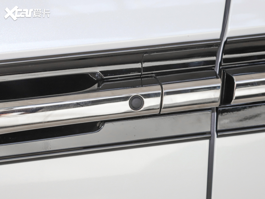 2022 2.0L e:HEV A