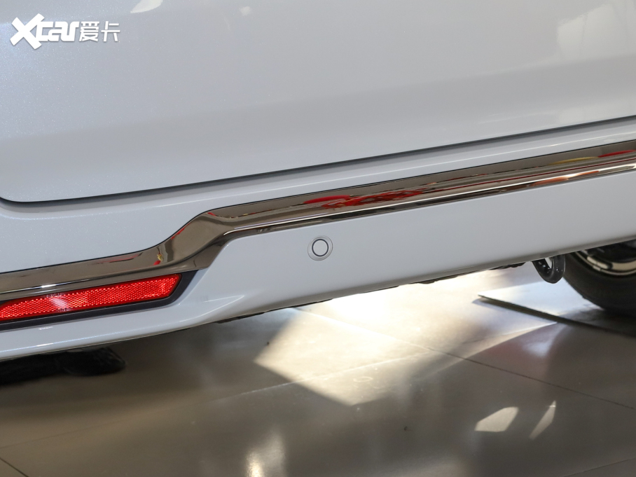 2022 2.0L e:HEV A