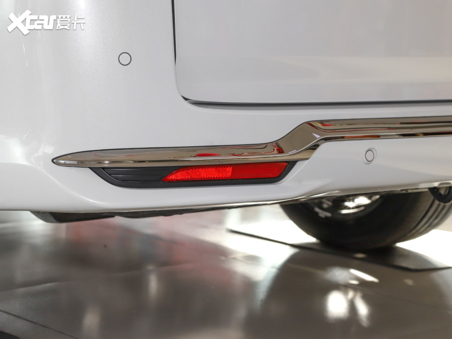 2022 2.0L e:HEV A