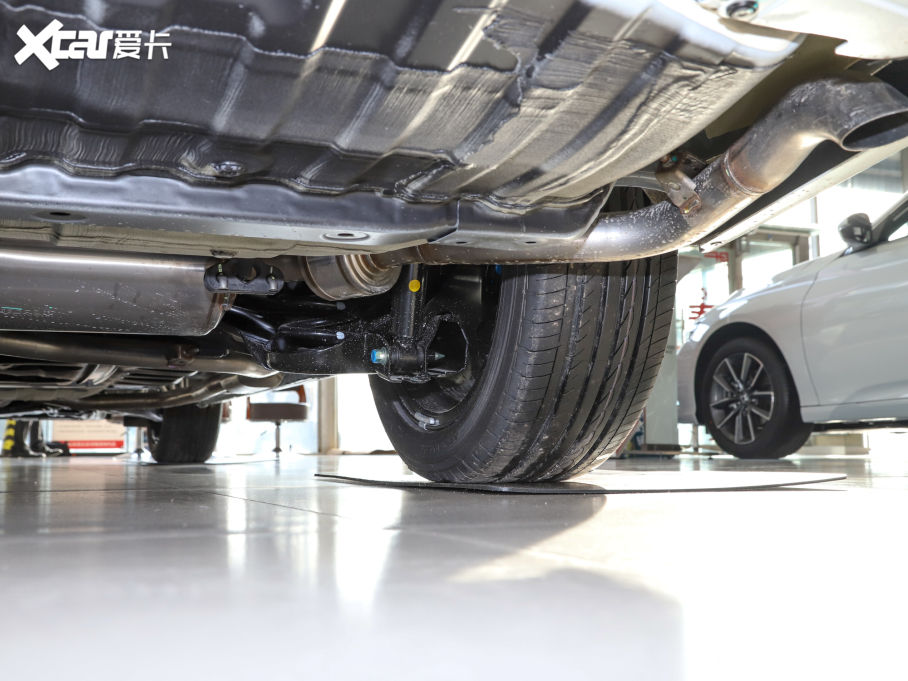 2022 2.0L e:HEV A