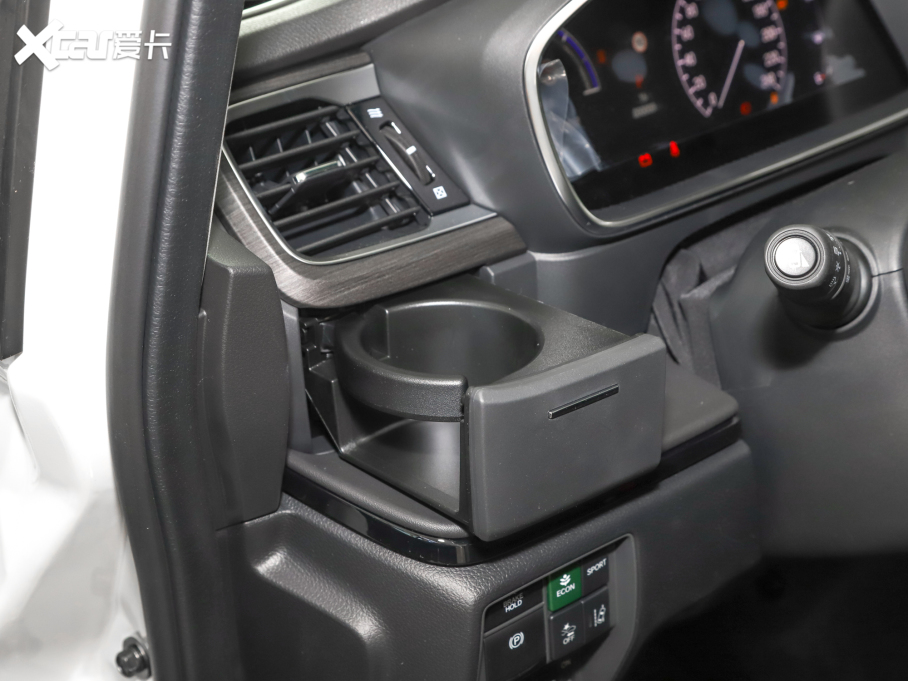 2022 2.0L e:HEV A