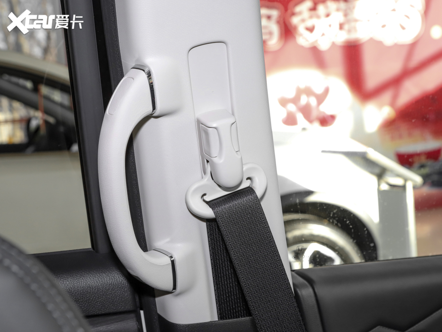 2022 2.0L e:HEV A