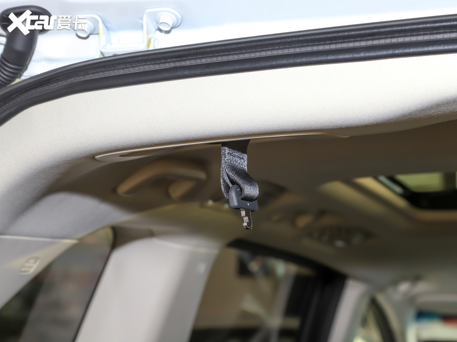 2022 2.0L e:HEV A