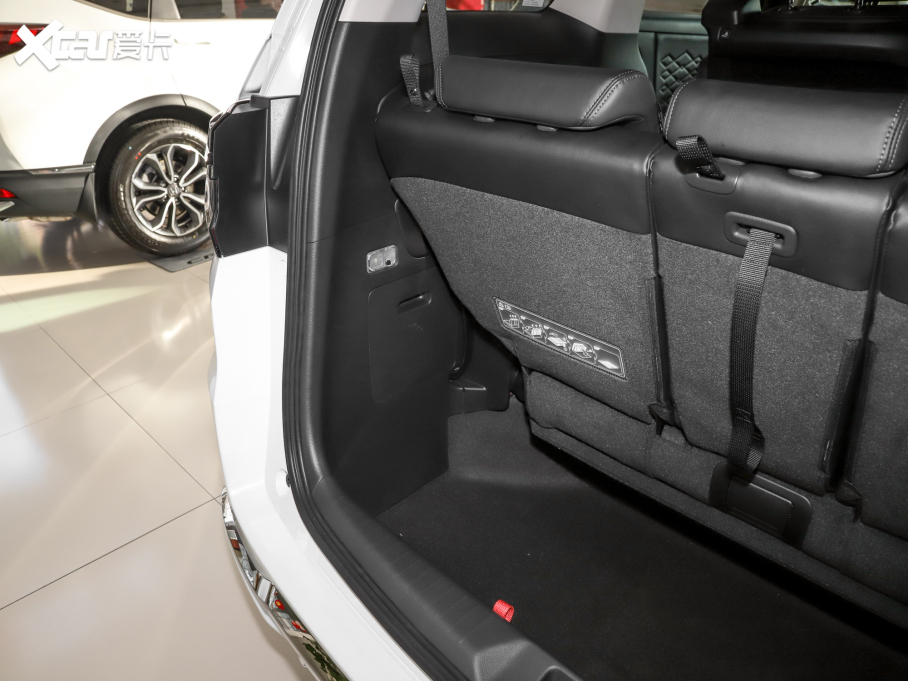 2022 2.0L e:HEV A