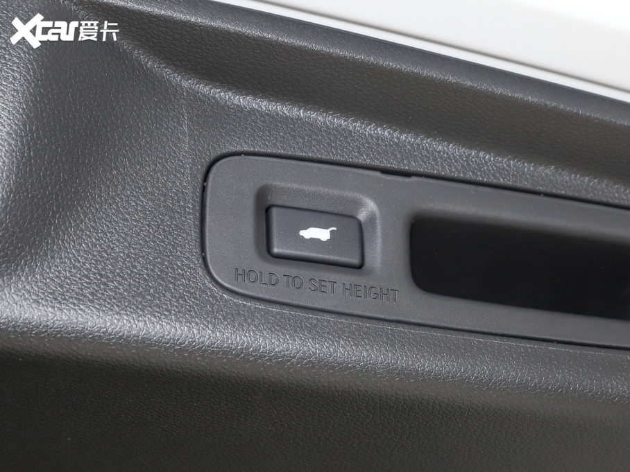 2022 2.0L e:HEV A