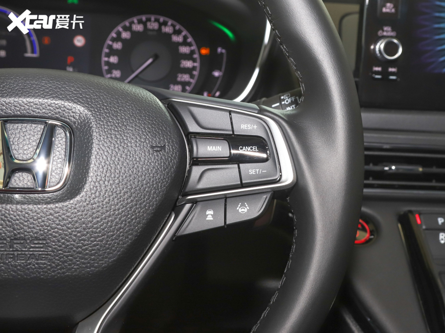 2022 2.0L e:HEV A