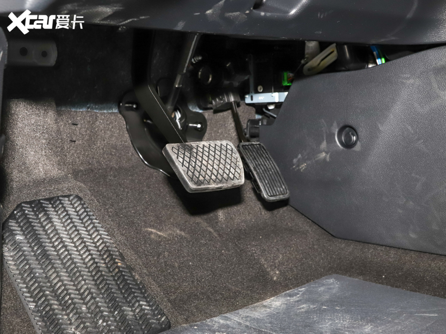 2022 2.0L e:HEV A