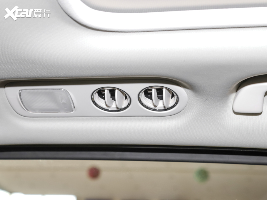 2022 2.0L e:HEV A