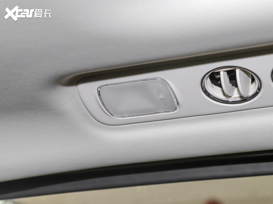 2022����� 2.0L e:HEV ���A��