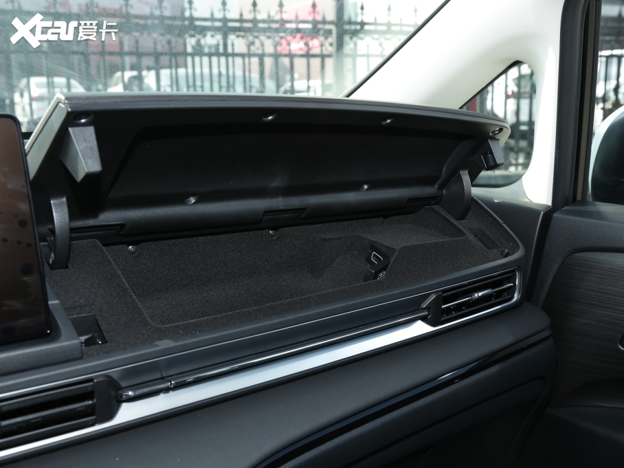 2022 2.0L e:HEV (jng)