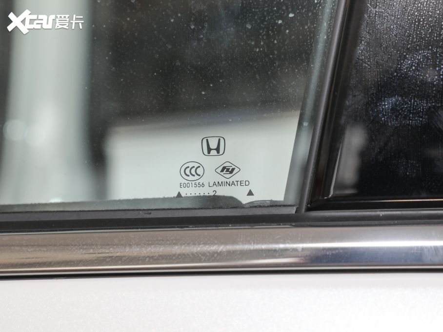 2022 2.0L e:HEV m