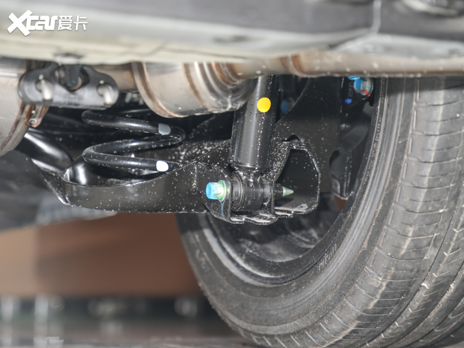 2022 2.0L e:HEV m