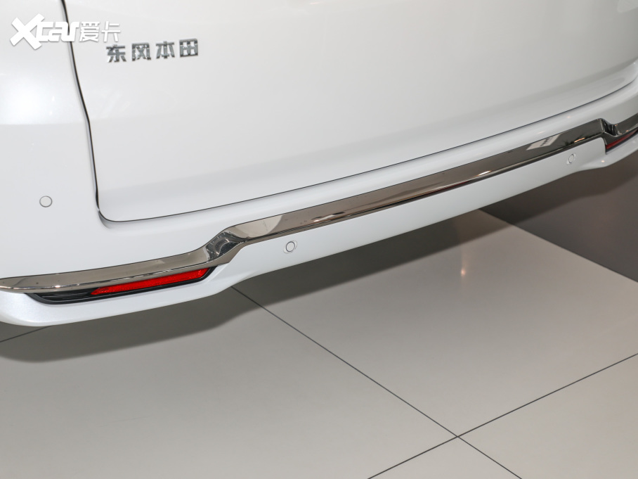 2022 2.0L e:HEV m