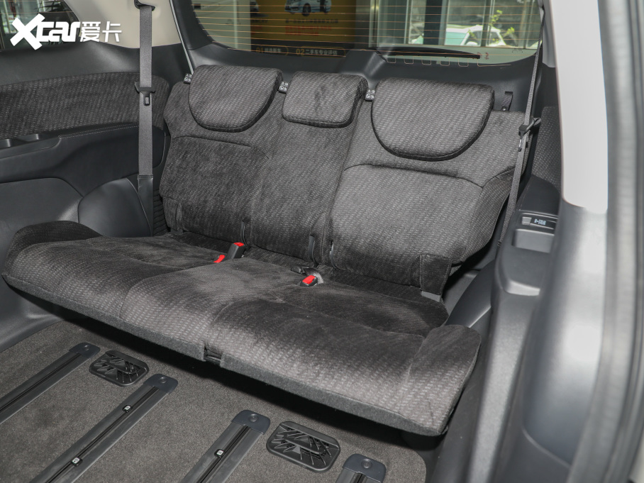 2022 2.0L e:HEV m