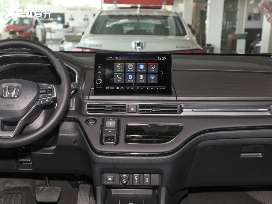 2022 2.0L e:HEV m