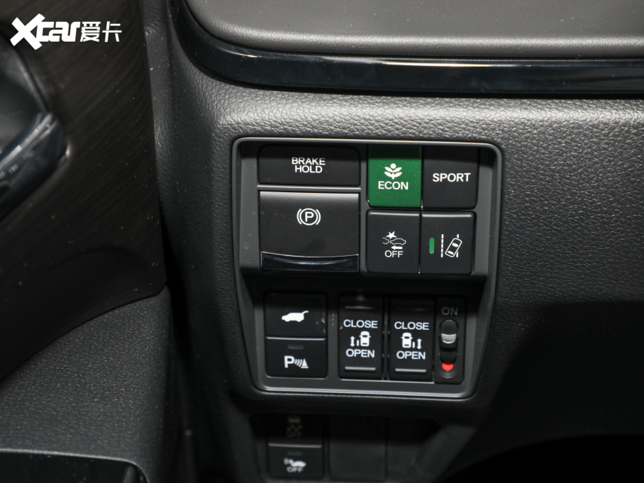 2022 2.0L e:HEV m