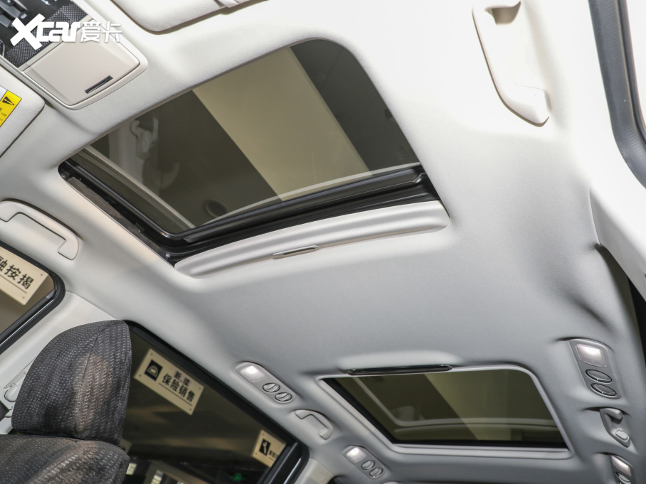 2022 2.0L e:HEV m