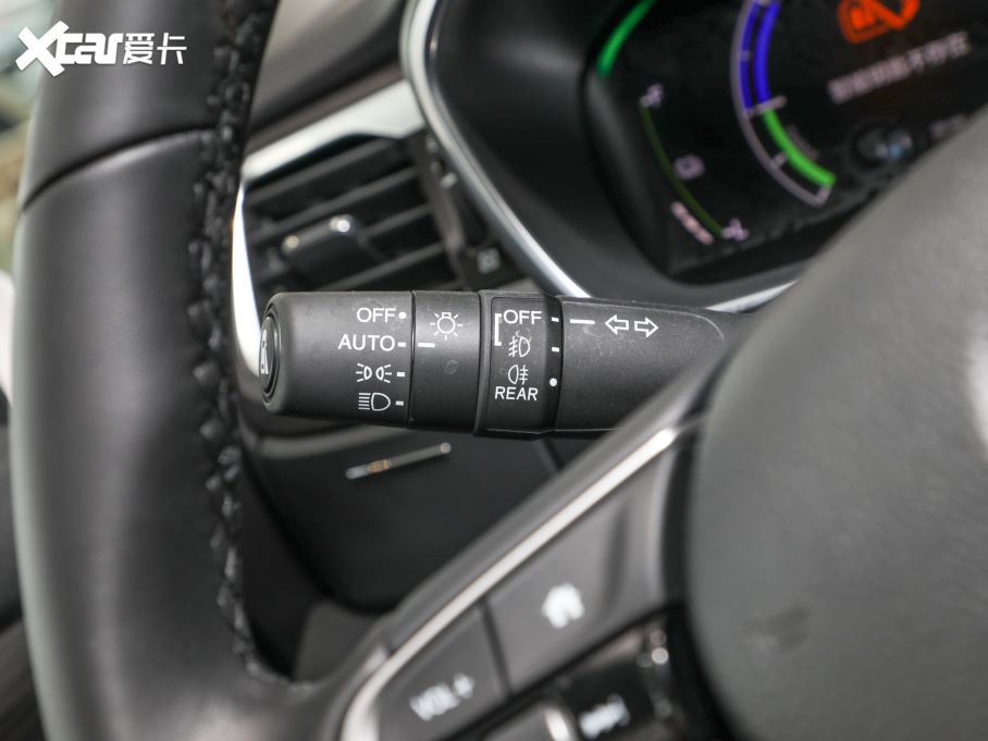 2022 2.0L e:HEV m