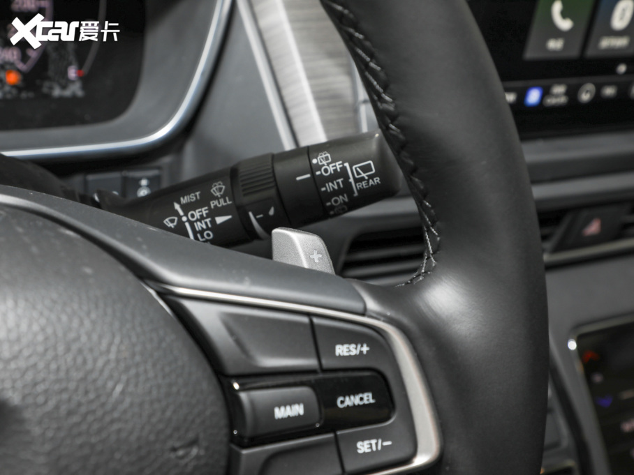 2022 2.0L e:HEV m