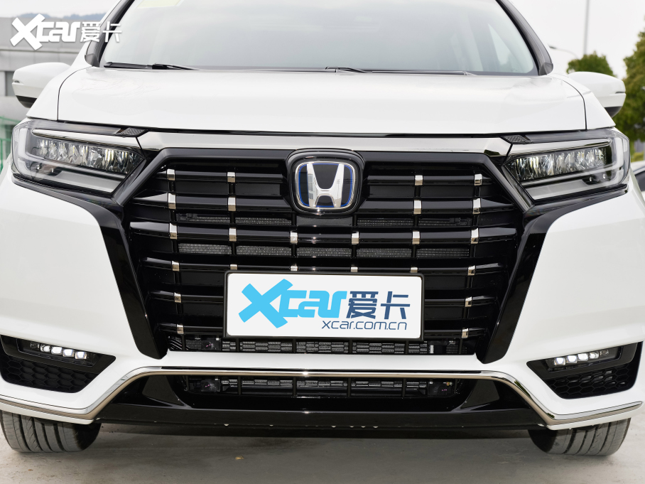 2022 2.0L e:HEV A