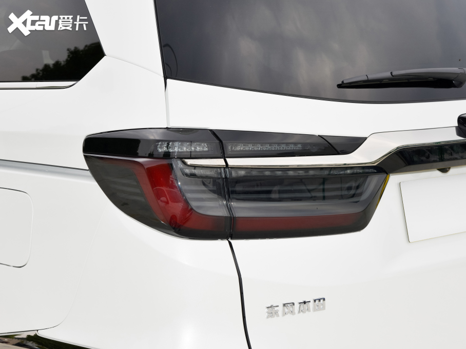 2022����� 2.0L e:HEV ���A������