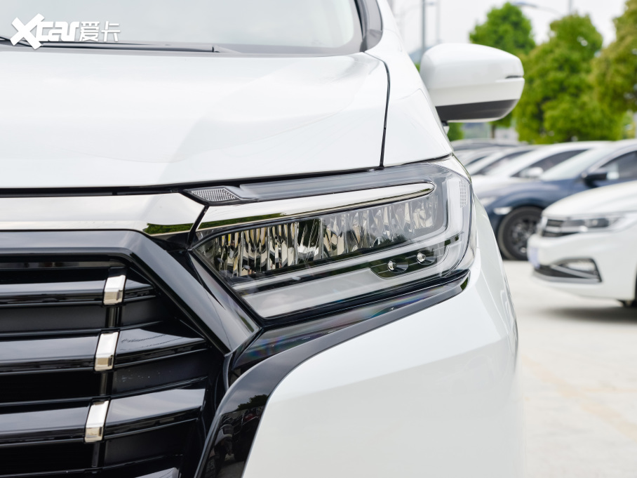 2022����� 2.0L e:HEV ���A������