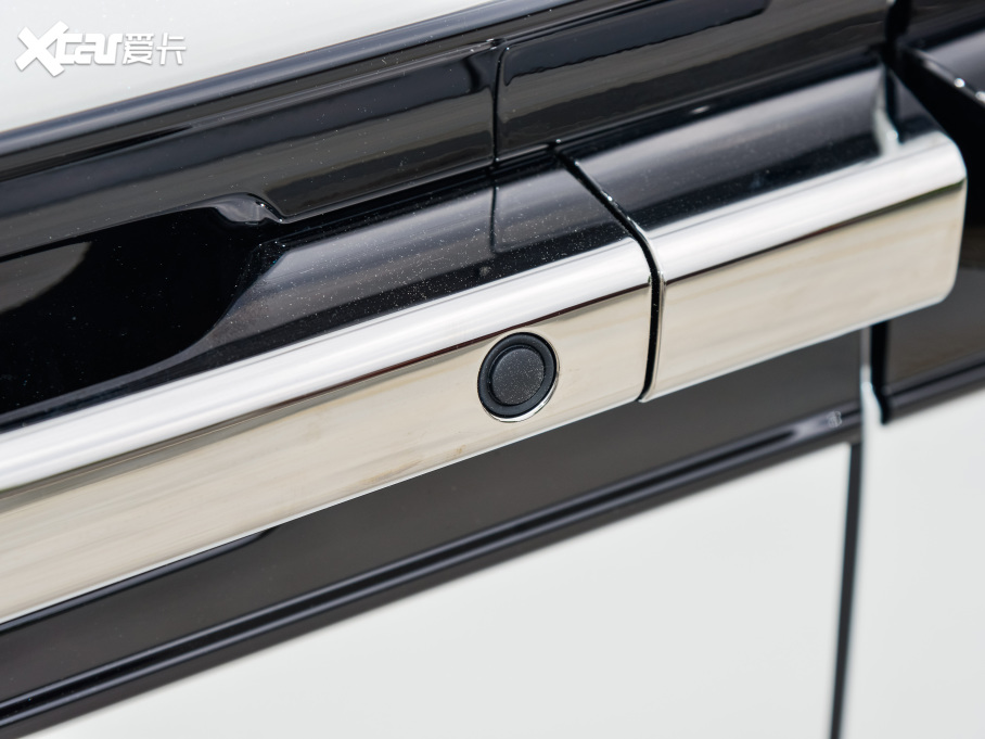 2022����� 2.0L e:HEV ���A������