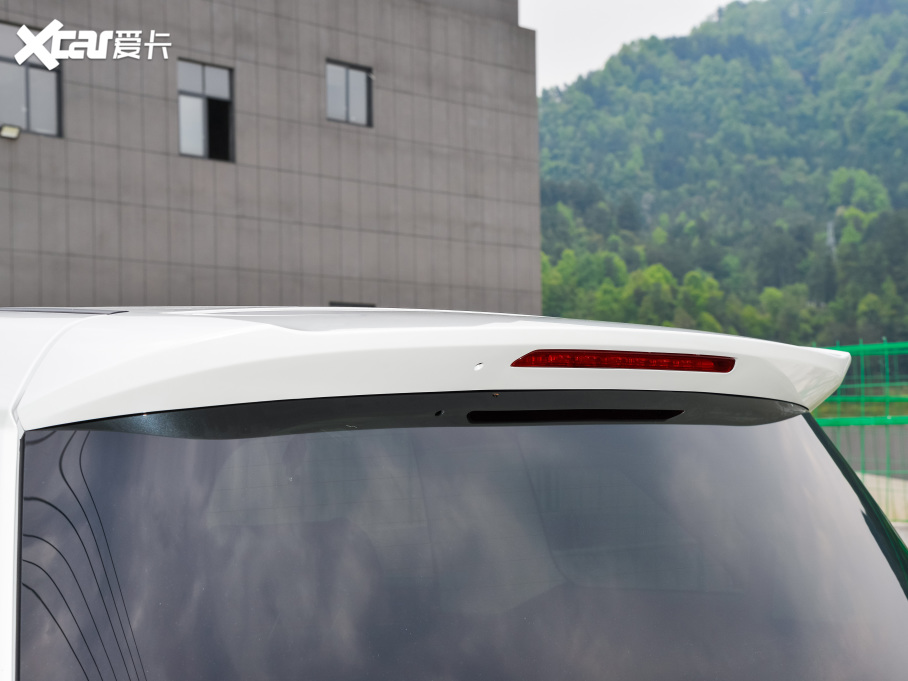 2022����� 2.0L e:HEV ���A������