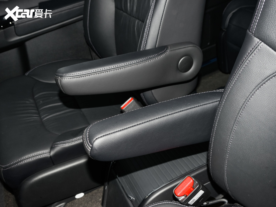 2022����� 2.0L e:HEV ���A������