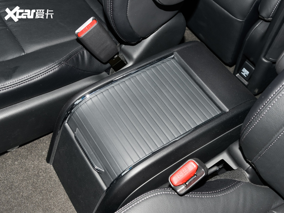 2022 2.0L e:HEV A