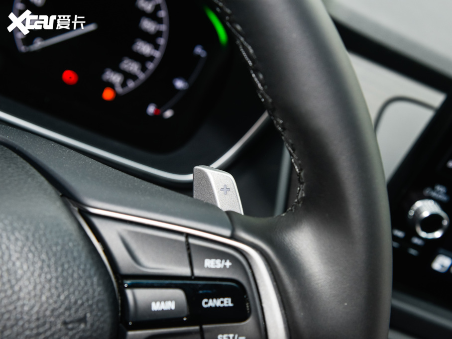 2022 2.0L e:HEV A