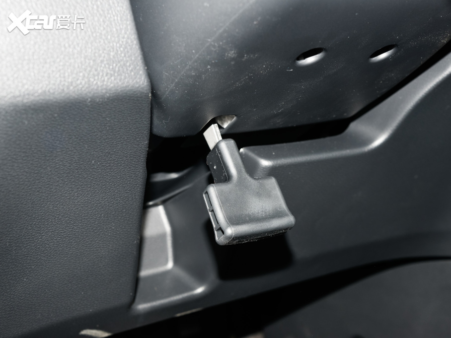 2022 2.0L e:HEV A