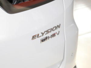 20222.0L e:HEV A (ji)^