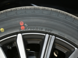 20222.0L e:HEV  ݆̥ߴ