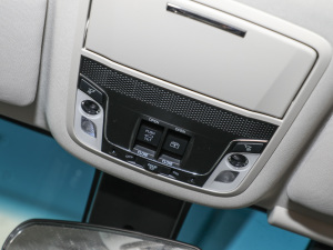 20222.0L e:HEV m п؅^