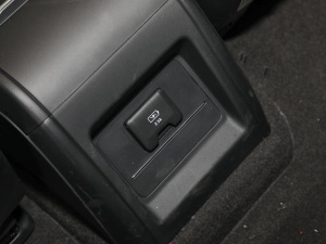 20222.0L e:HEV m п؅^(q)