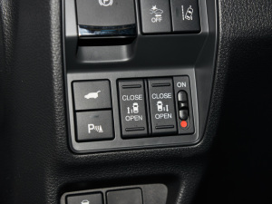 20222.0L e:HEV A п؅^